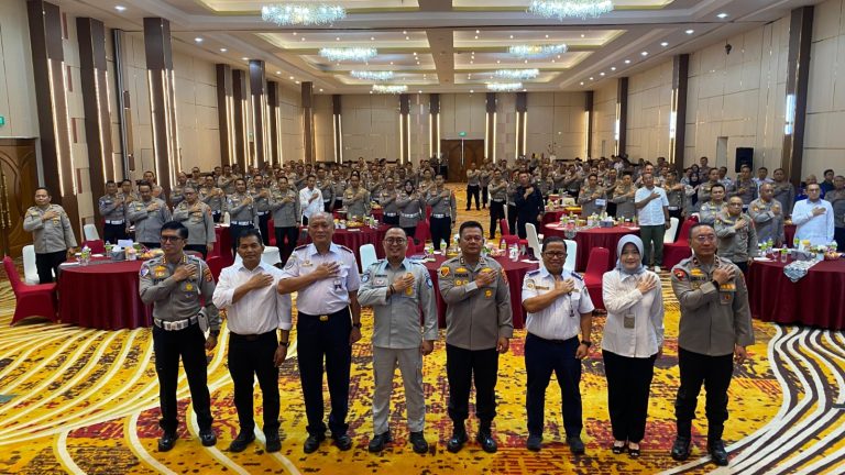 Tekankan Inovasi dan Profesionalisme Pelayanan Publik, Kapolda Kaltim Pimpin Rakernis Fungsi Lantas 2025