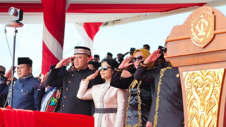 Kapolres Bontang hadiri Upacara peringatan Hut ke 26 Pemerintah Kota Bontang dengan tema “Bersatu Berbenah, Bontang Berjaya, Masyarakat Sejahtera”