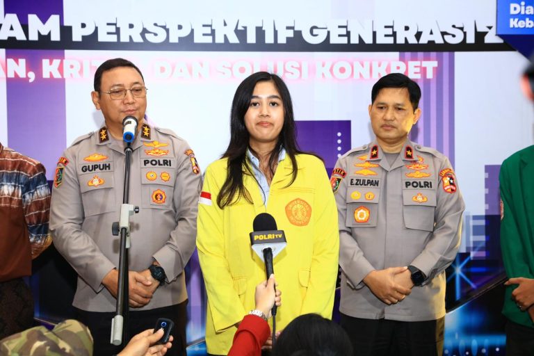 Polri Gandeng Generasi Muda Perkuat Kinerja dan Hubungan dengan Masyarakat Dalam Dialog Literasi Kebangsaan STIK.
