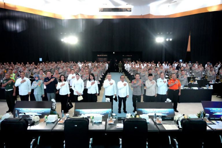 Operasi Lilin 2025: Polri Jaga Kenyamanan Sosial dan Spiritual Natal dan Tahun Baru