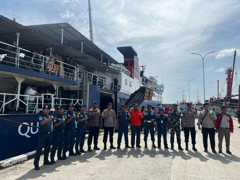 Posko Pelayanan Terpadu Nataru Aktif, Polres Bontang Jamin Keamanan Debarkasi di Pelabuhan