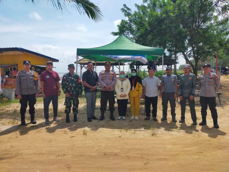 Libur Nataru Aman, Polsek Marangkayu Siagakan Posko Wisata di Desa Kersik