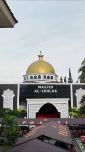 Wujud Pembinaan Rohani, Polda Kaltim Fasilitasi Sholat Jumat Berjamaah bagi Tahanan Rutan Mapolda