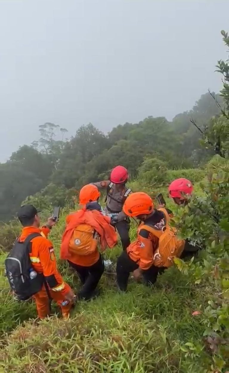 Polda Sulsel Maksimalkan Pencarian Pesawat ATR 42-500 yang Hilang Kontak di Maros–Pangkep