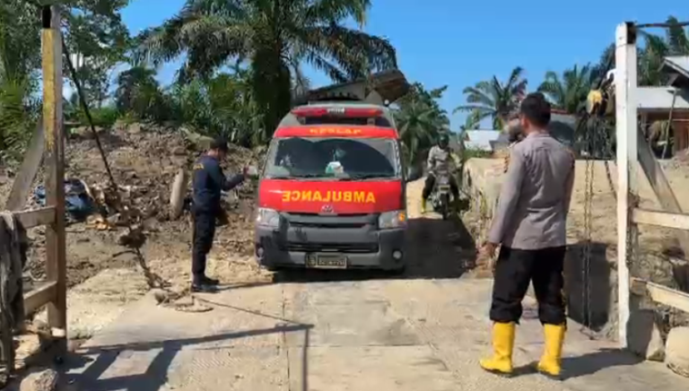 Polri Hadir Menyentuh dari Pintu ke Pintu: Layanan Kesehatan dan Home Visit Ringankan Derita Warga Terdampak Banjir Aceh Tamiang