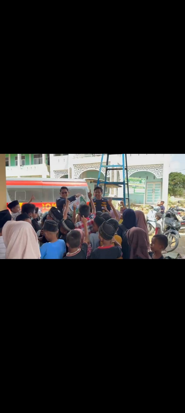 Tim Medis Polri Jangkau Korban Banjir Aceh Tamiang, Pulihkan Kesehatan dan Semangat Warga*