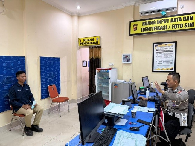 Satlantas Polres Bontang Berikan Sosialisasi Mekanisme Penerbitan SIM kepada Masyarakat