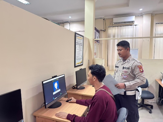 Satlantas Polres Bontang Sosialisasikan Mekanisme Penerbitan SIM