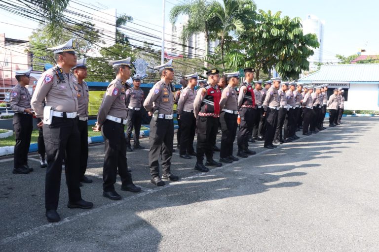 Apel Harian Satgas Ops.Keselamatan Mahakam 2026 Polda Kaltim, Fokus Perkuat Pengawasan Kendaraan Umum pada Hari Kedua