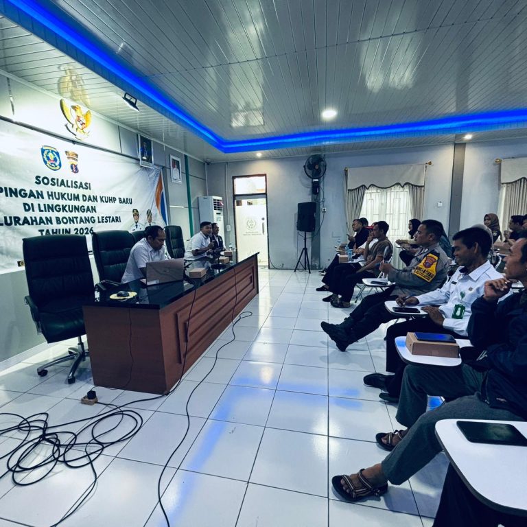 Hadiri Sosialisasi KUHP Baru : Polri Tekankan Restorative Justice di Tingkat Kelurahan