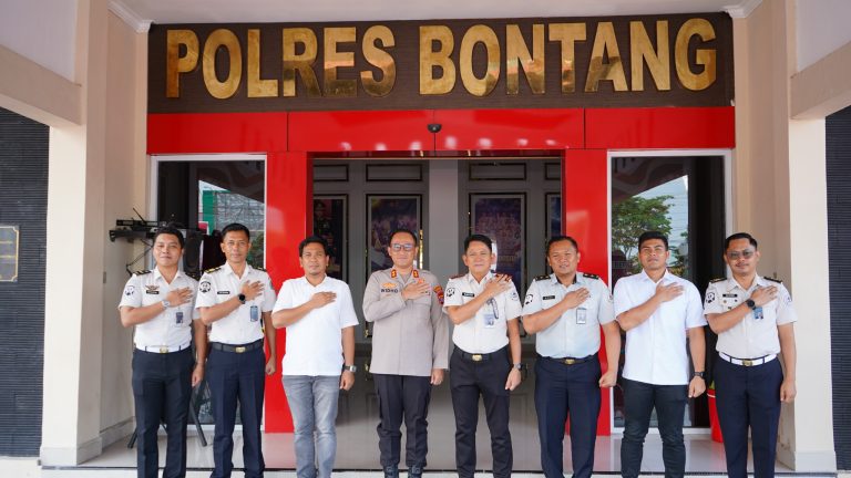 Perkuat Sinergi : Kapolres Bontang terima kunjungan dan silalatrahmi bersama Ka Lapas Kelas IIA Bontang