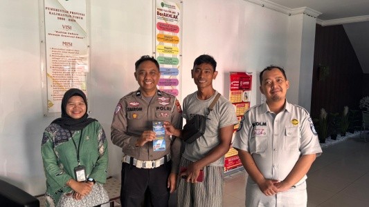 Samsat Induk Bontang Gencar Sosialisasikan Aplikasi SIGNAL Permudah Bayar Pajak Kendaraan Dari Rumah
