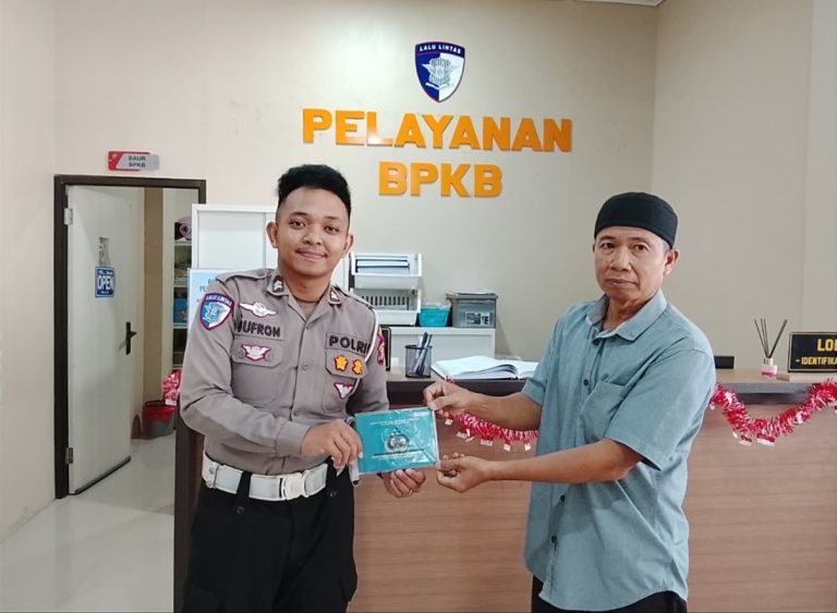Satlantas Polres Bontang Sosialisasikan Mekanisme Penerbitan BPKB kepada Masyarakat