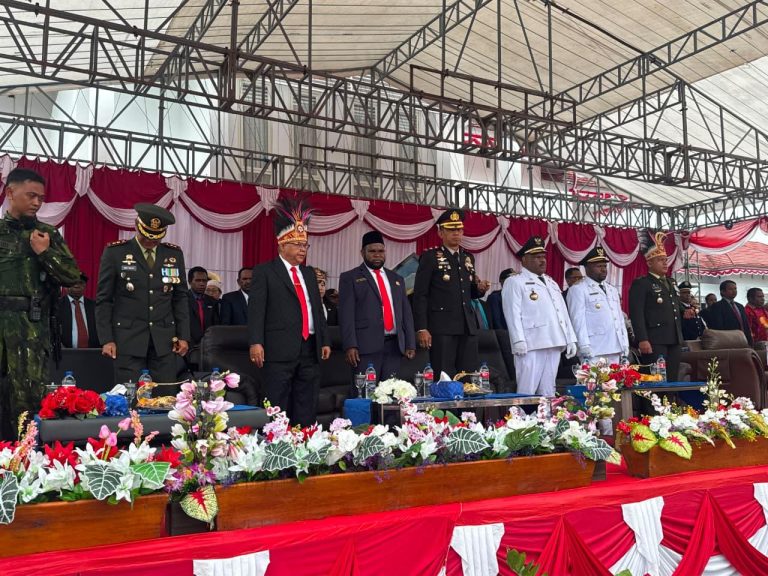 Upacara HUT ke-81 RI di Yahukimo Berlangsung Khidmat, Satgas Kepolisian Operasi Damai Cartenz Pastikan Keamanan dan Kelancaran Jalannya Upacara