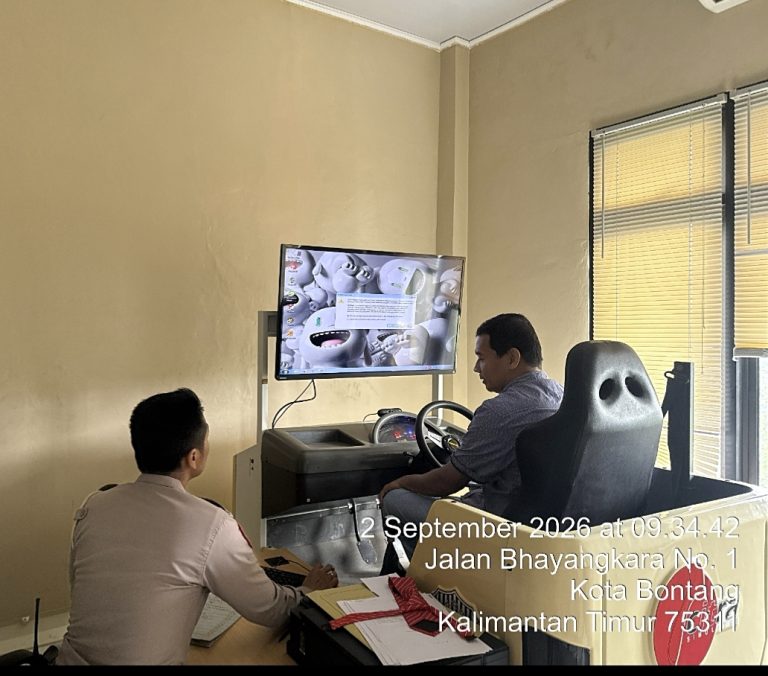 Satlantas Polres Bontang Sosialisasikan Mekanisme Penerbitan SIM kepada Masyarakat